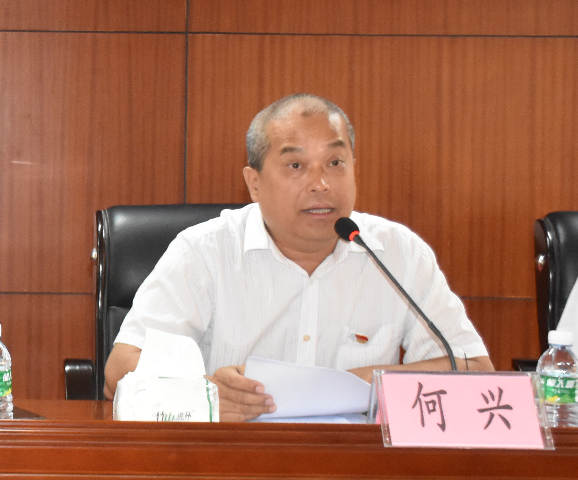 何兴同志要求,卫生健康系统各级党组织要根据廉江市委统一部署,自今年