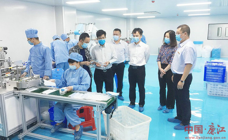 市领导调研企业复工复产.jpg