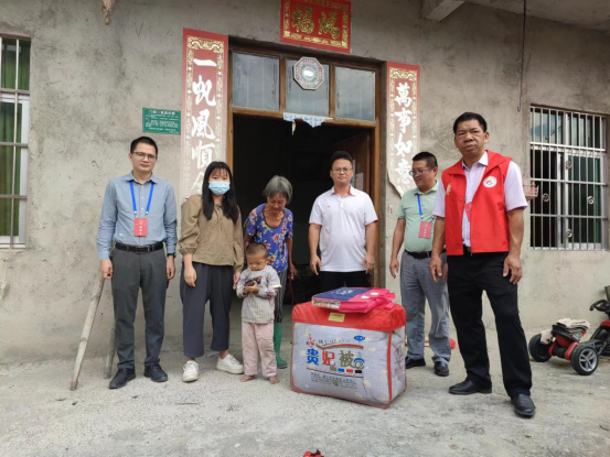 “我的孙子终于有户口了”2023.7.13B1019.png 图片